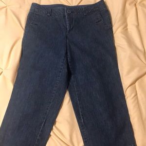 Women’s Capri Pants